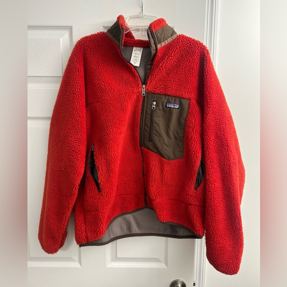 Patagonia men’s large Sherpa pullover quarter zip